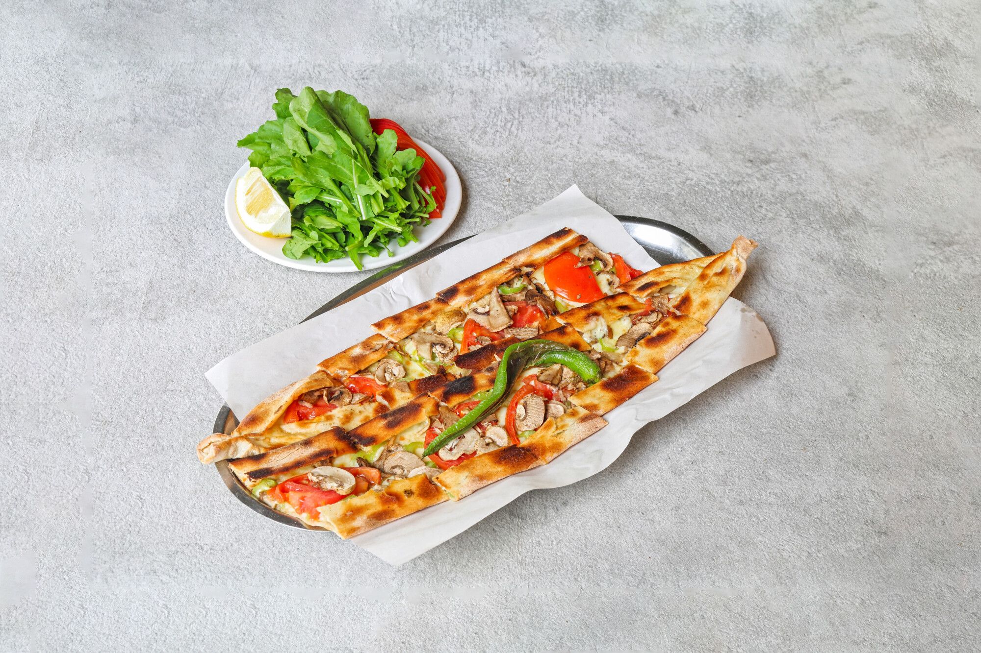 Mantarlı Kolot Peynirli / Sebzeli Pide